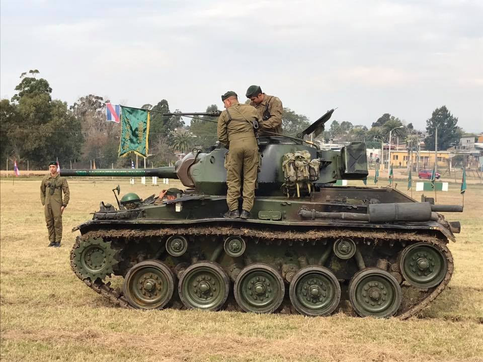 El Ej Rcito De Uruguay Da De Baja Sus M Ur Chaffee