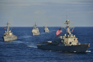 Los buques estadounidenses USS Stethem, USS Stethem, USS Princeton y USS Sampson durante unos ejercicios el pasado noviembre. Foto: US Navy