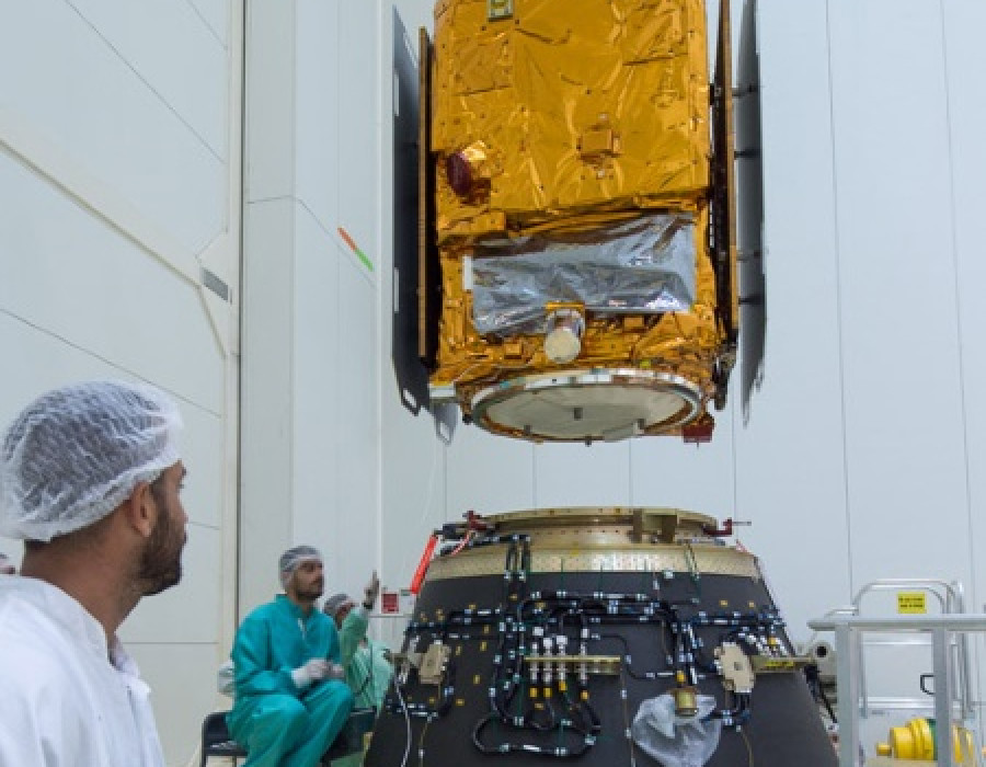 Preparativos de lanzamiento del moderno satélite óptico PeruSat-1. Foto: Arianespace