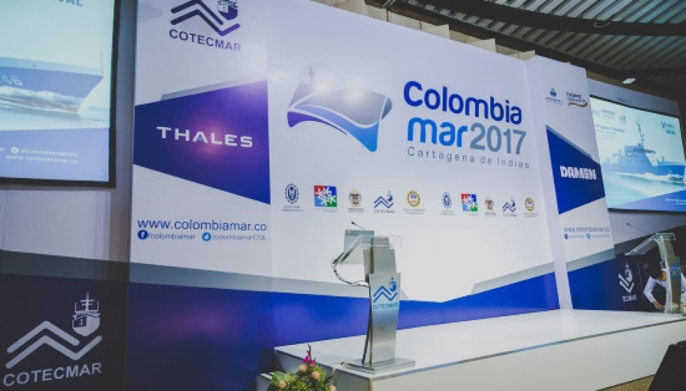 Estrado del auditorio principal de ColombiaMar 2017. Foto: ColombiaMar