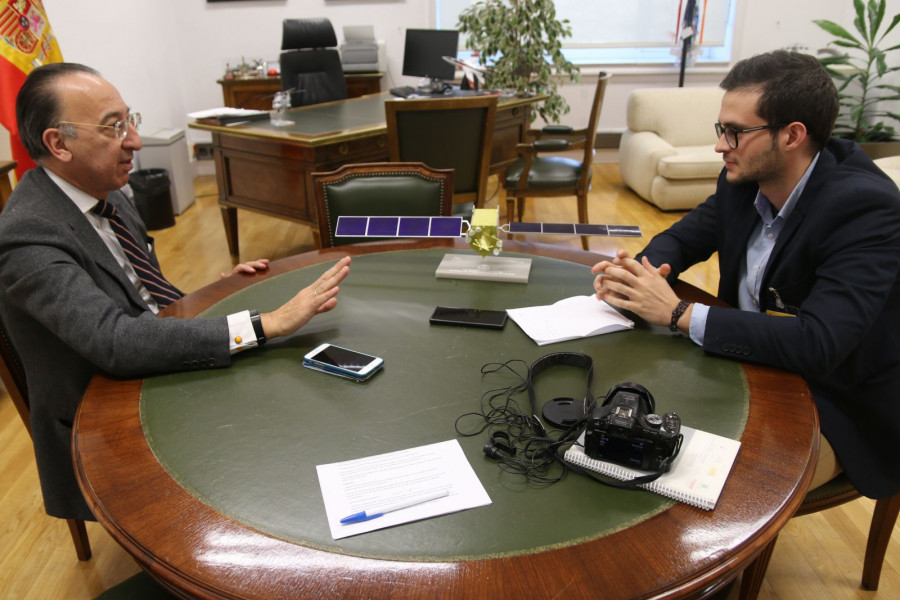 Imagen de la entrevista al director de la EDA, Jorge Domecq. Foto: Ginés SorianoInfodefensa.com
