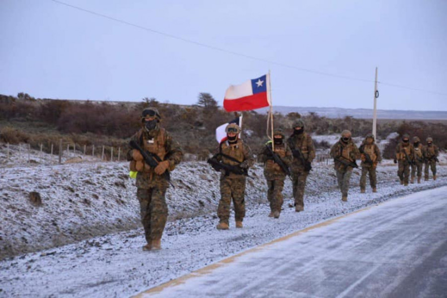 El Desaco N° 5 Lanceros del Ejército de Chile realiza una marcha de 253 kilómetros en Magallanes