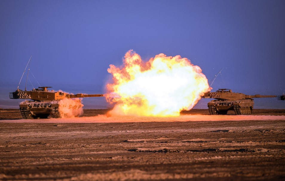 Tanques Leopard 2A4 en práctica de tiro Foto Ejército de Chile