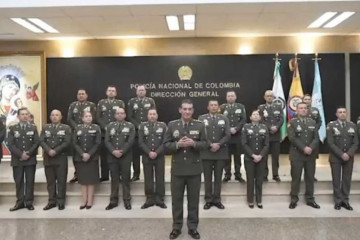 Cuerpo Generales Policia. Video Policia Colombiana