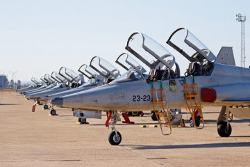 Aviones F 5 del Ala 23 del  Ejército del Aire y del Espacio. Foto. EA