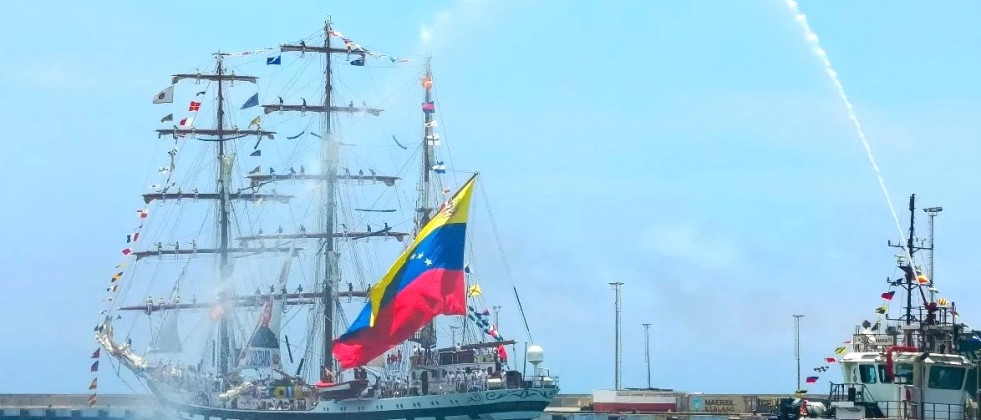 Venezuela Armada SimonBolivAR BE 11 CmdoEscuadra AV
