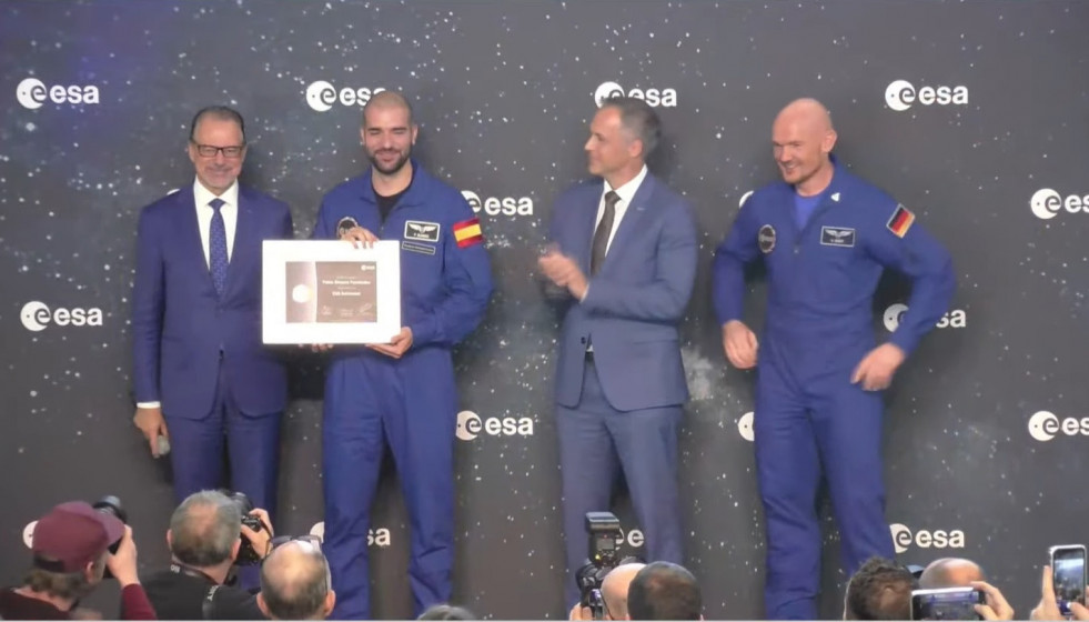 El español Pablo Álvarez se gradúa como astronauta y podría volar a la Estación Espacial Internacional en 2026