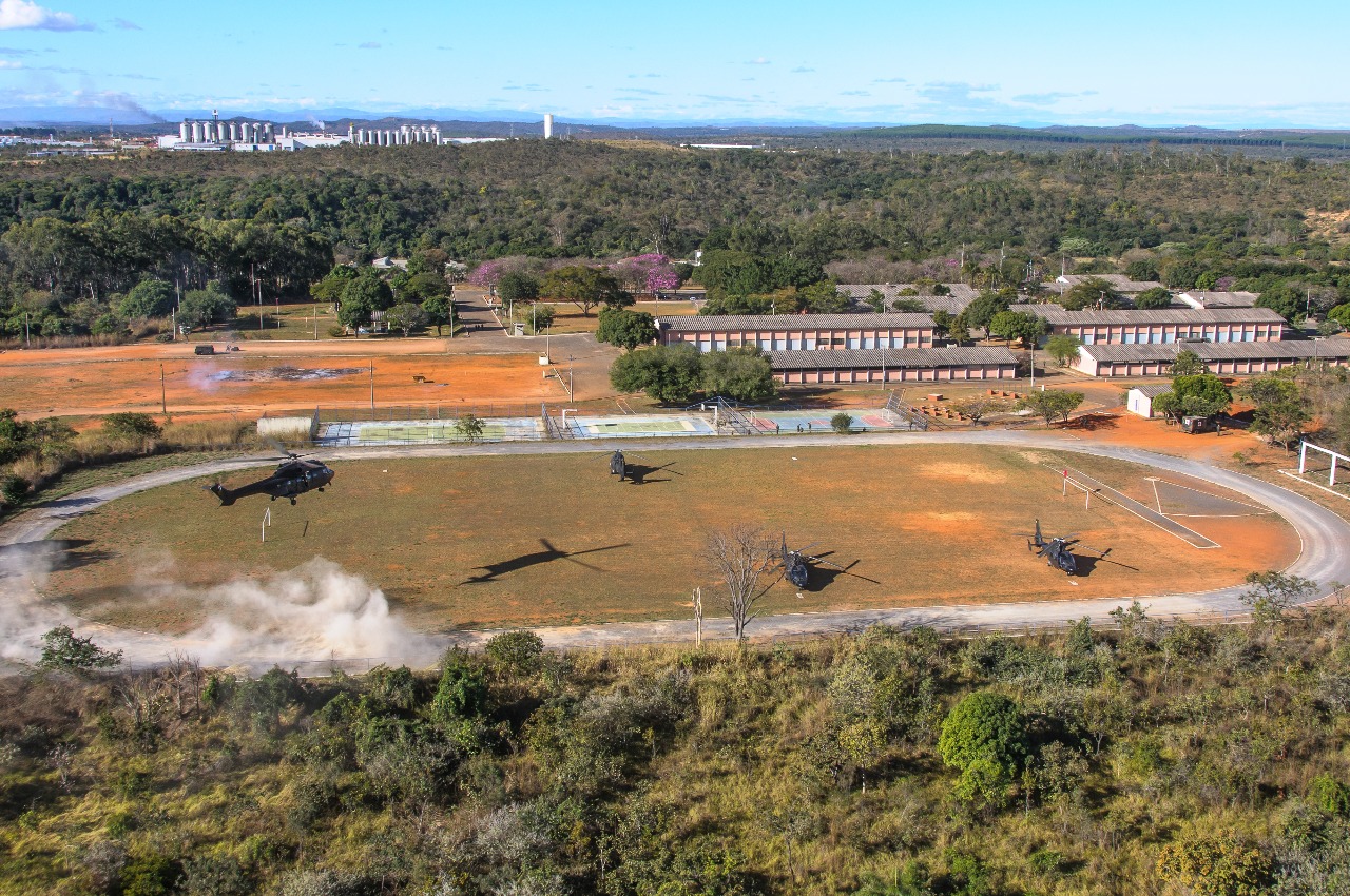 El Ej Rcito Brasile O Entrena Su Capacidad Antia Rea En El Escudo Xi