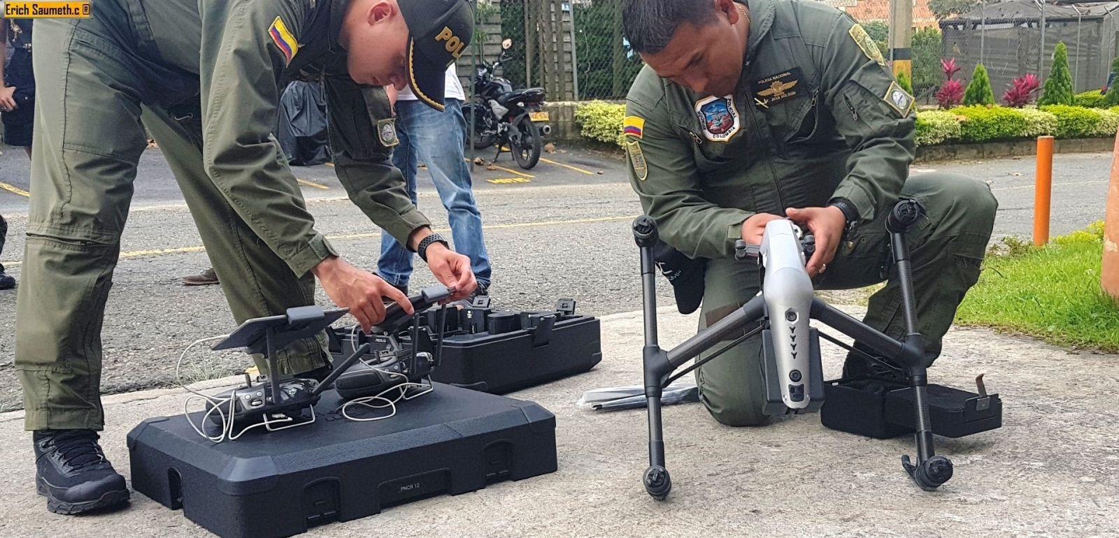 Dron de la policía hot sale