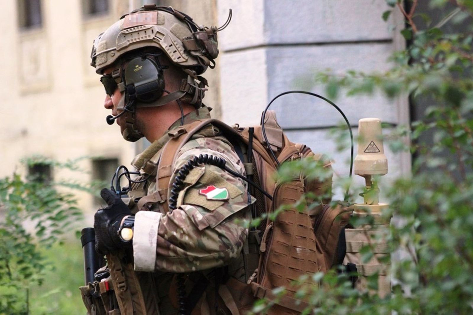 El Ejército de Uruguay licita la compra de visores nocturnos y mochilas  tácticas