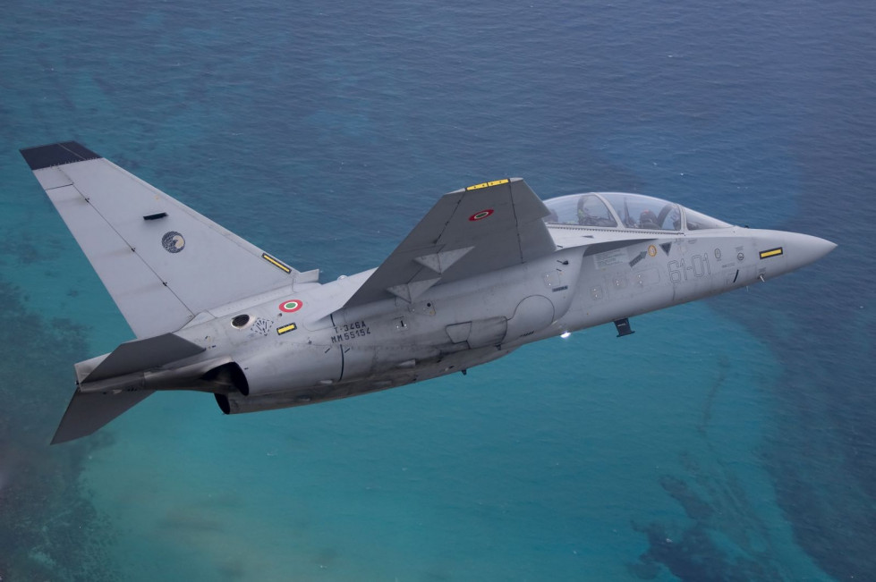 Avión de entrenamiento M-346 de Leonardo. Foto Leonardo