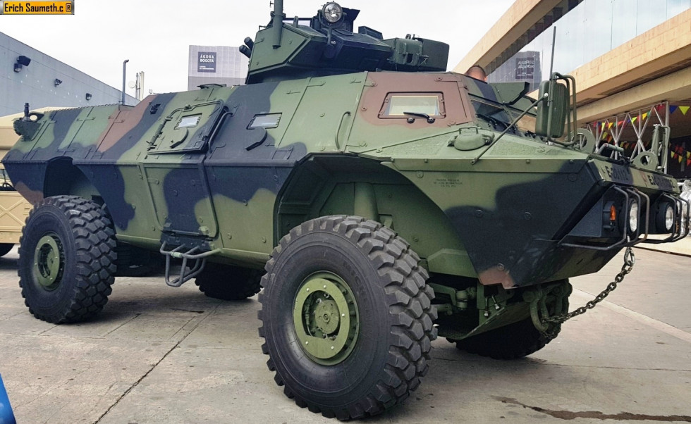 Vehículo M1117 del Ejército colombiano. Foto infodefensa.com