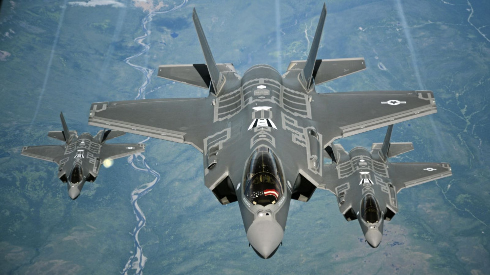 Formación de Lockheed Martin F-35A Lightning II de la USAF. Foto: Madelyn BrownUSAF