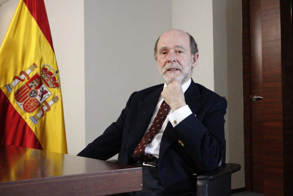 Argüelles, en la sede de la Asociación Atlántica. Foto: Rocío Arjonilla.