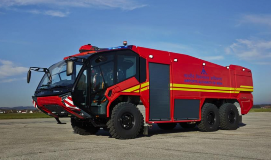Humano fax poetas El Ejército del Aire compra un nuevo camión de bomberos a Rosenbauer