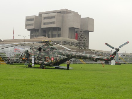 Un Mi-171Sh en el Cuartel General del Ejército del Perú. La inversión en helicópteros es una de las más destacadas. Foto: Peter Watson