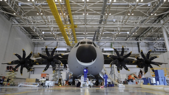 Avión de transporte A400M, ensamblado en la factoría de Airbus en Sevilla. Foto: Airbus