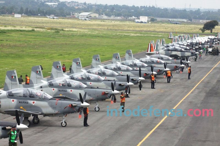 La Base Aérea Militar N° 1 en Santa Lucia es la base más importante de México
