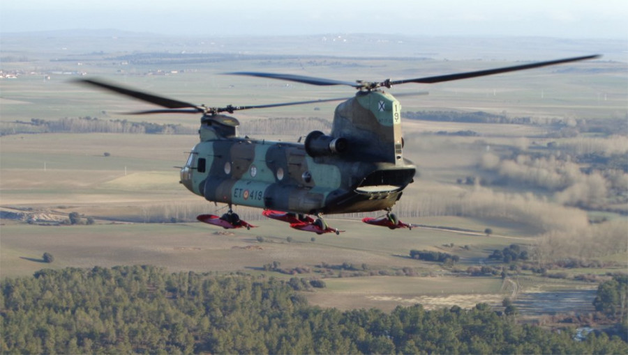 Helicóptero Chinook de las Fuerzas Aeromóviles del Ejército. Foto: ET