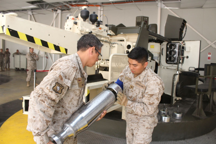 Entrenador de procedimientos de torre de tanque Leopard 2A4