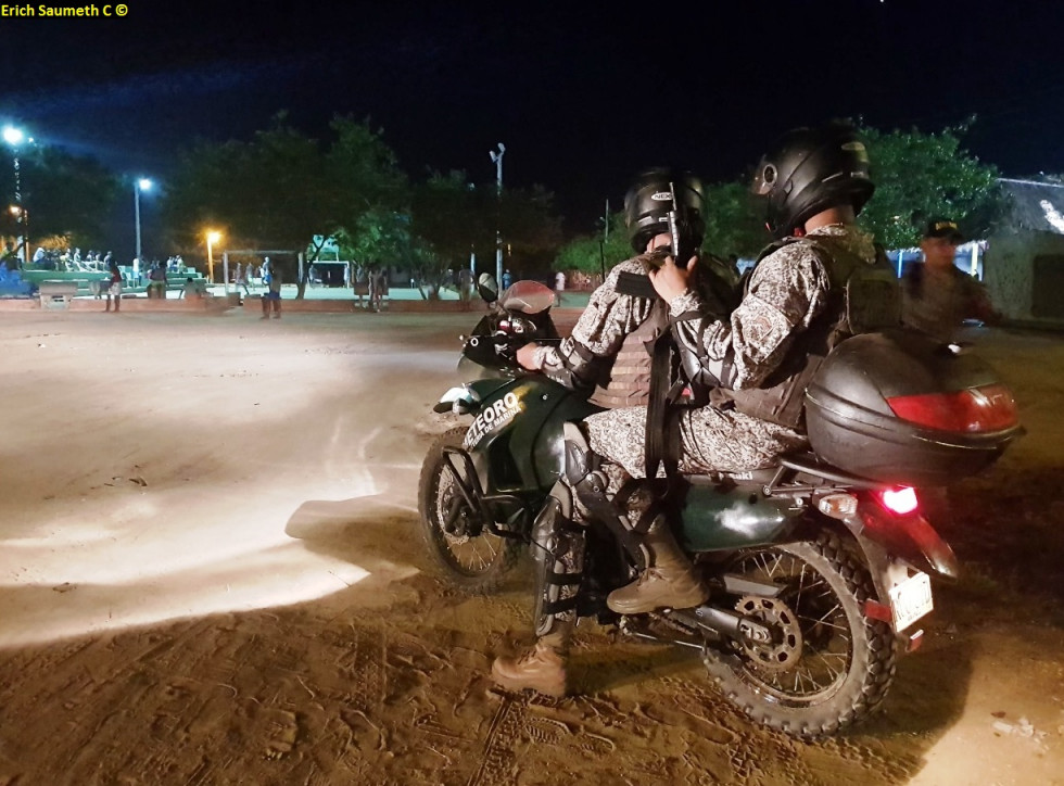 Patrullaje nocturno de la Infantería de Marina en el departamento de Sucre. Fotos: Erich Saumeth C.  Infodefensa.