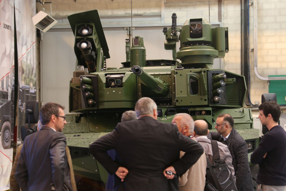 Presentación del prototipo del futuro blindado francés Jaguar. Foto: Ginés Soriano Forte  Infodefensa.com