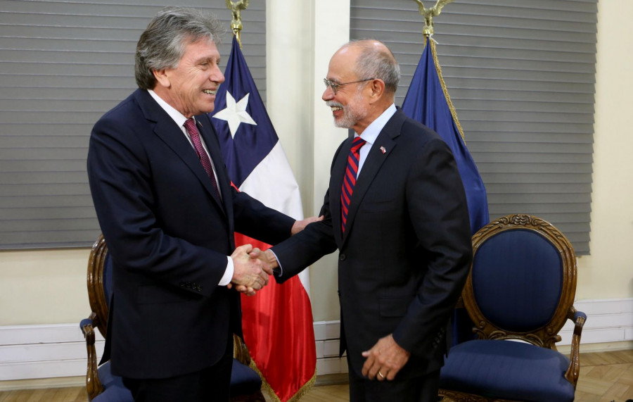 Espina y de la Peña calificaron de muy positivas las relaciones en defensa entre Chile y EE.UU. Foto: Ministerio de Defensa de Chile