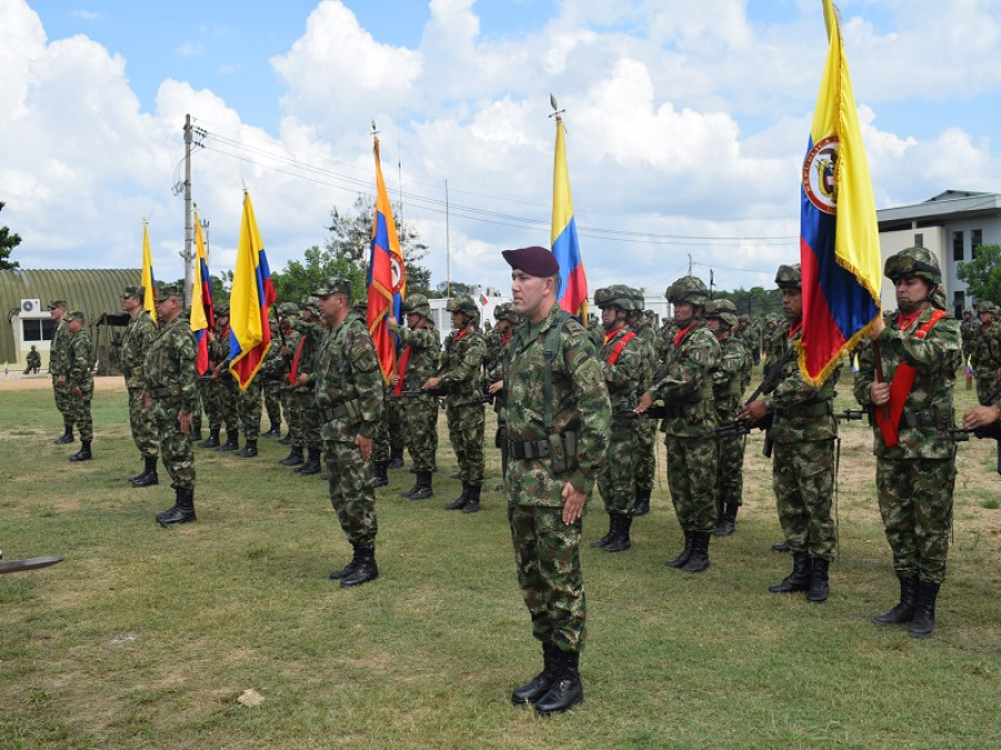 Presetnación nuevas unidades. Foto Ejército Colombiano