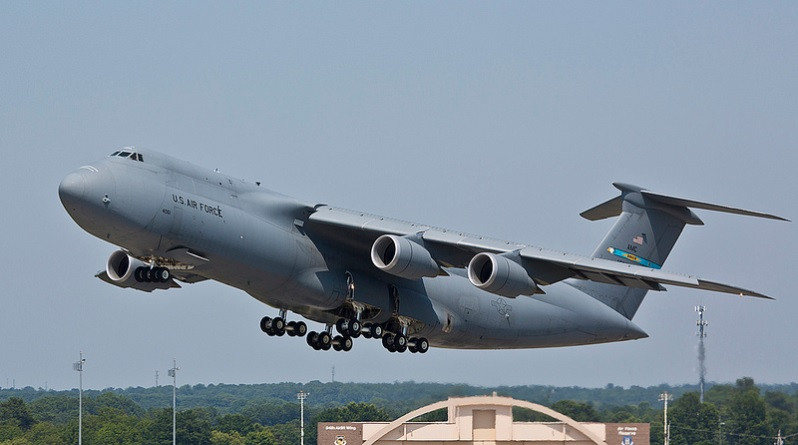 Foto portada: C-5M Super Galaxy despegando desde la Base Aérea Robins. Foto: Lockheed Martin