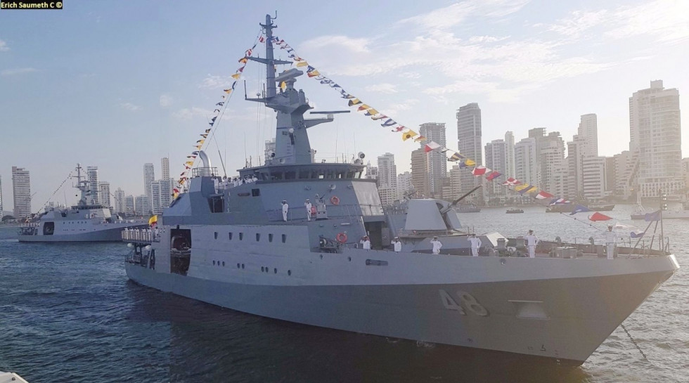 La ARC Victoria en la bahía de Cartagena. Foto: Erich Saumeth C