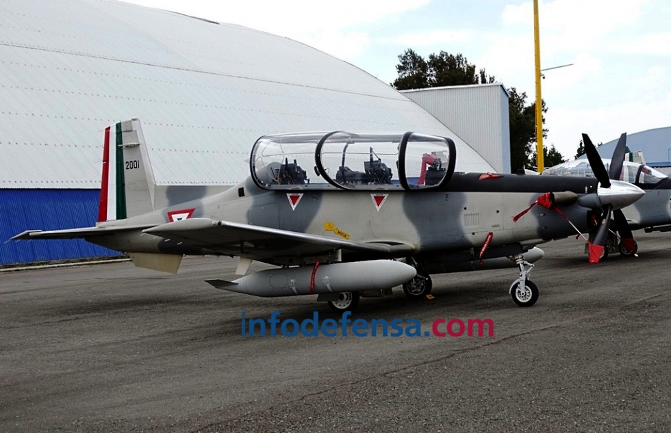 Uno de los T-6C Texan II de la FAM. Imagen. JAQC.