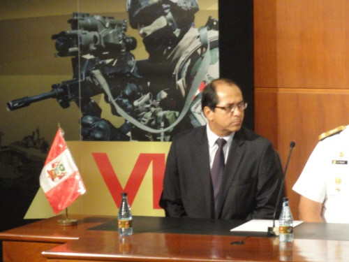 Cristian Tocre en la conferencia de presentación de Sitdef 2017. Foto: Peter Watson