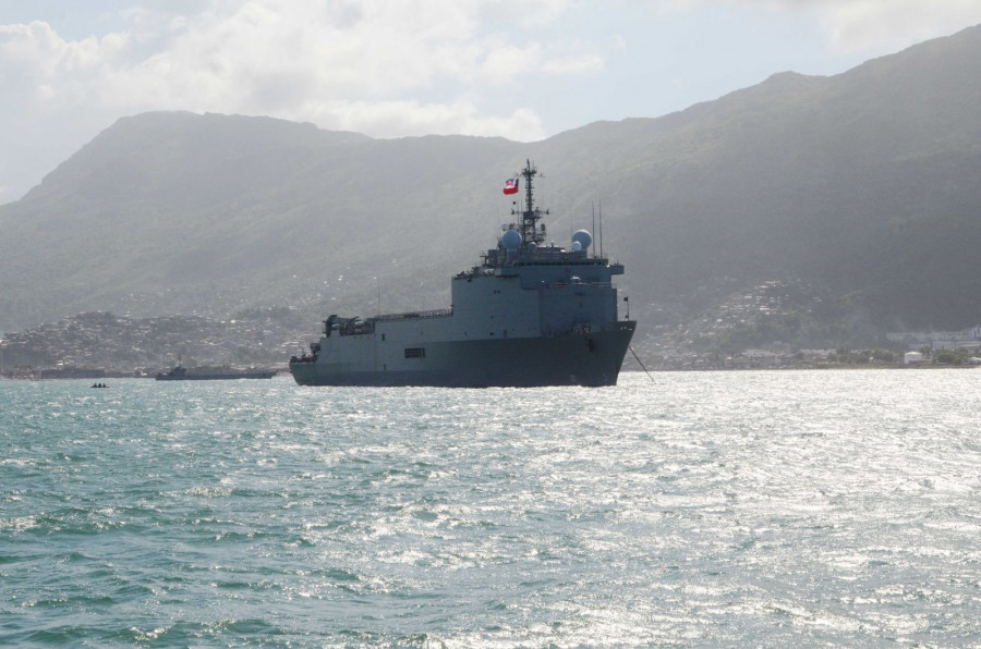 LSDH-91 Sargento Aldea en Haití. Foto: Armada de Chile