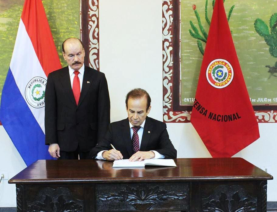 El ministro de Defensa de Paraguay, Diógenes Martínez. Foto: Ministerio de Defensa de Paraguay.