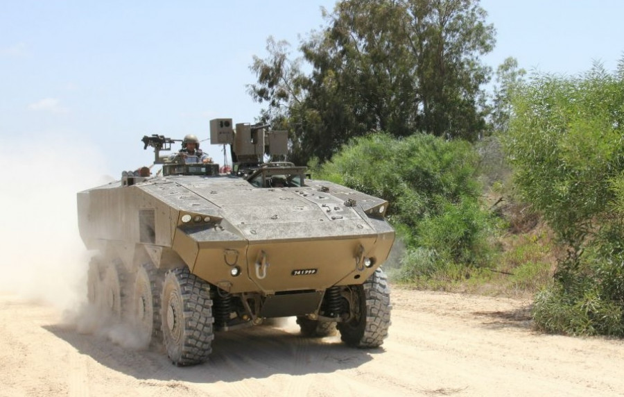 160802 blindado 8x8 vehiculo eitan apc Dana Shraga Ministerio defensa israel