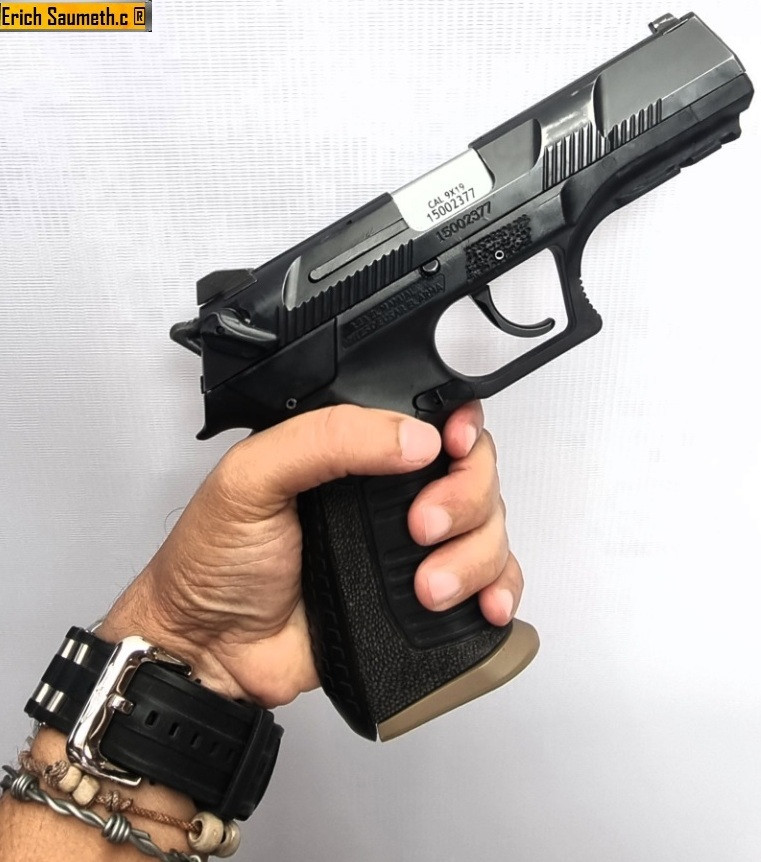 Pistola Córdova 3.0 Estándar. Foto: Infodefensa.com