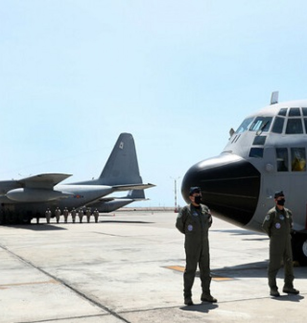 Los dos aviones KC-130H Hercules en el Callao. Foto: Ministerio de Defensa del Perú