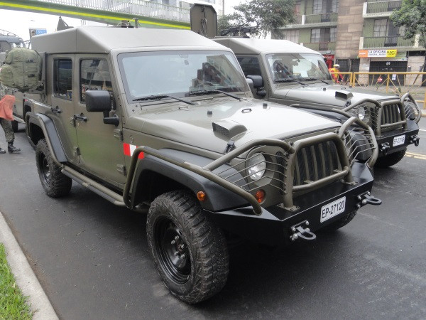 Jeep J8 del Ejército del Perú. Foto: Peter Watson