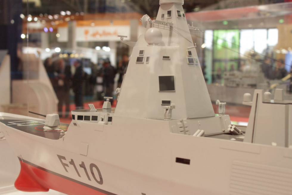 Maqueta de la fragata F-110. Foto: Infodefensa.com