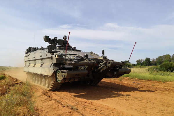 Prototipo del vehículo de Combate de Zapadores Castor. Foto: Ejército de Tierra