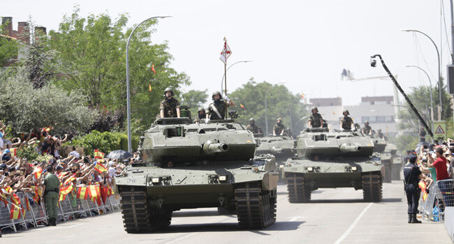 Imagen del Día de las Fuerzas Armadas de 2017 en Guadalajara. Foto: Infodefensa.com