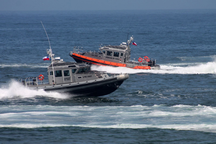 Lanchas Arcangel de las versiones de patrullaje marítimo y servicio de rescate. Foto: Armada de Chile