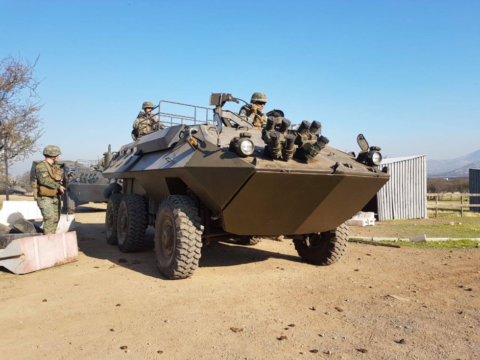 Carro Mowag Famae Piraña 6x6 del Regimiento de Infantería N° 1 Buin. Foto: Ejército de Chile