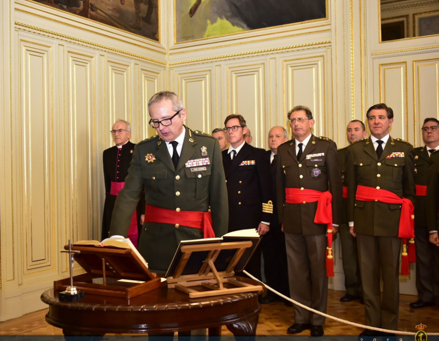 General Pozo Vilches en su toma de posesión como asesor jurídico de la Armada el año pasado. Foto: Armada española