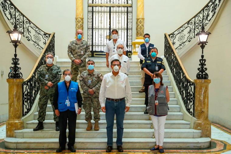 El presidente Martín Vizcarra y miembros del Comando de Operaciones Covid-19. Foto: Diario Oficial El Peruano