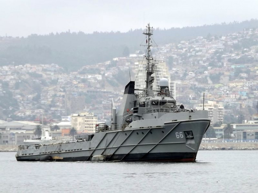 El ATF-66 Galvarino es un remolcador de flota y apoyo logístico en servicio en la institución desde 1987. Foto: Armada de Chile
