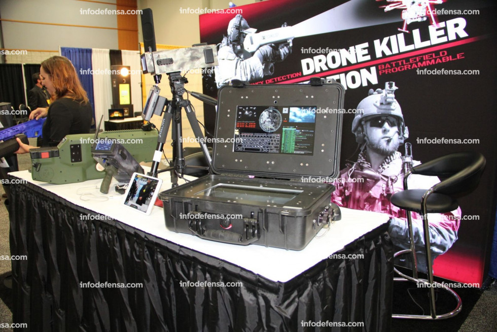 Antidrones en AUSA 2019 sistema IXI Dronekiller. Foto: Gabriel Porfilio.