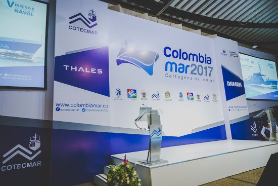 Estrado del auditorio principal de ColombiaMar 2017. Foto: ColombiaMar