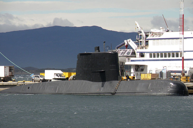 ARA Santa Cruz S-41, puerto de Ushuaia, año 2008 Foto: Wikimedia Commons.