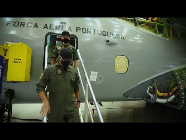 Embraer adiestra a los futuros tripulantes de los KC-390 de Portugal